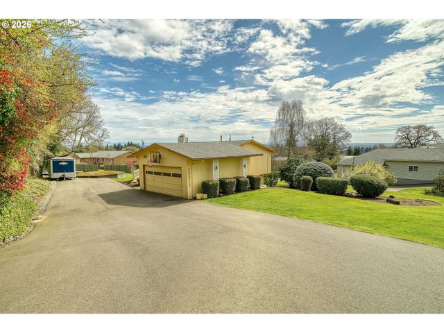 59930 WESTHILL Rd, St Helens, OR 97051