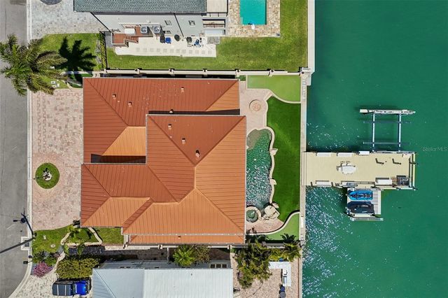 1203 BAY DRIVE, Belleair Beach, FL 33786