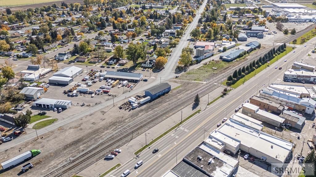 Image 12 of property listing at 170 S Spud Alley, Shelley, ID 83274