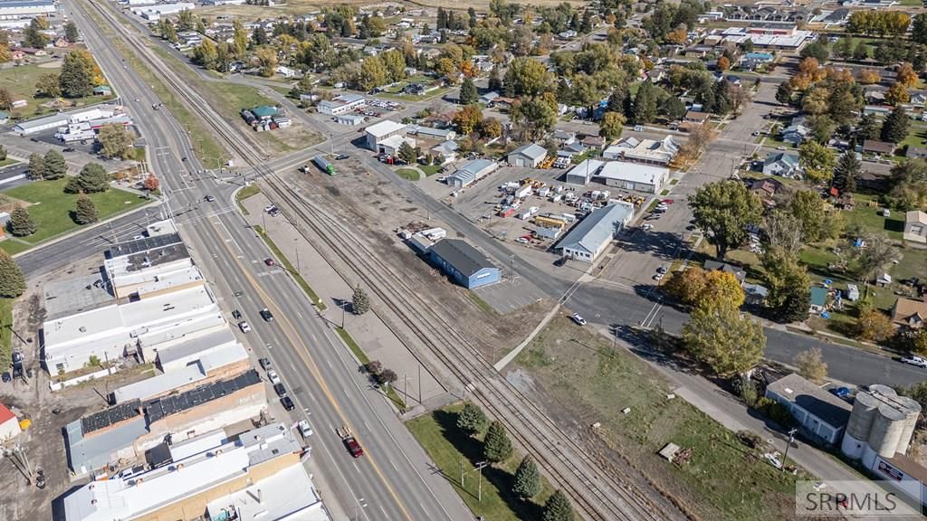 Image 15 of property listing at 170 S Spud Alley, Shelley, ID 83274