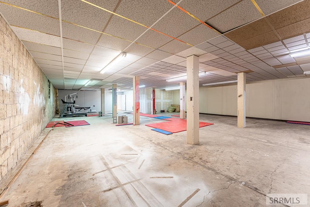 Image 23 of property listing at 170 S Spud Alley, Shelley, ID 83274