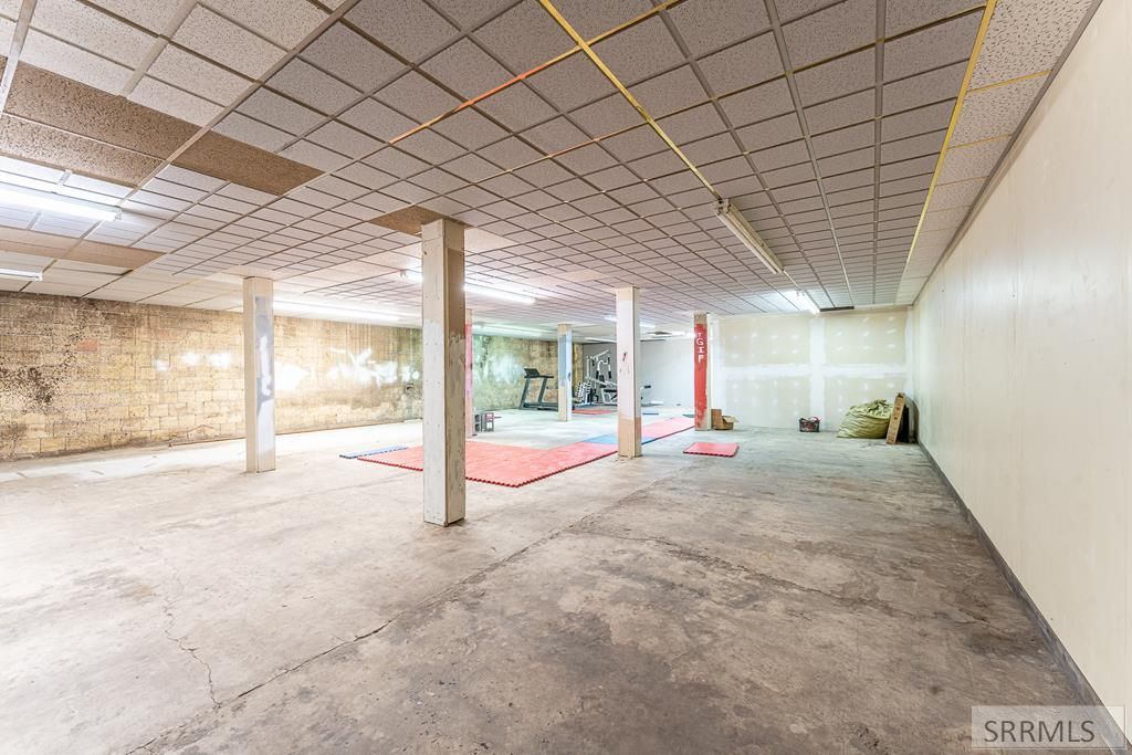 Image 24 of property listing at 170 S Spud Alley, Shelley, ID 83274