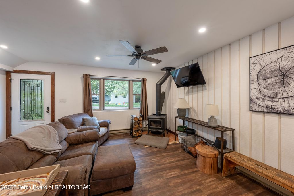 2057 CORNER CREEK Lane 2, Jackson, WY 83001