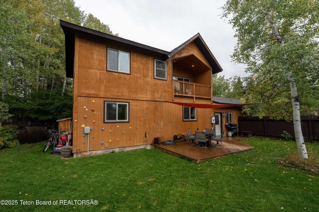 2057 CORNER CREEK Lane 2, Jackson, WY 83001 photo 11