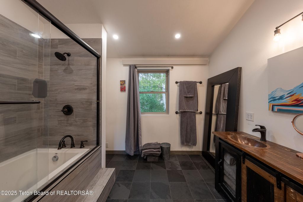 2057 CORNER CREEK Lane 2, Jackson, WY 83001 photo 24