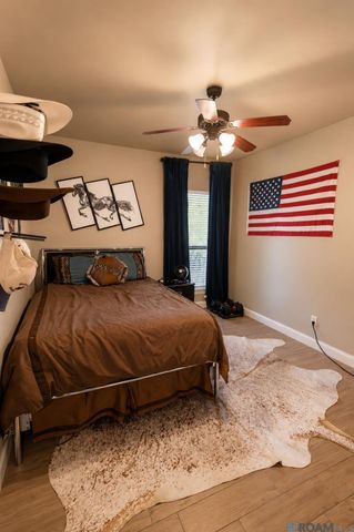 13720 Parkway Dr, Denham Springs, LA 70726
