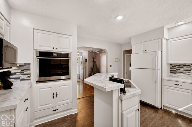 6205 W 300 S Road S, New Palestine, IN 46163