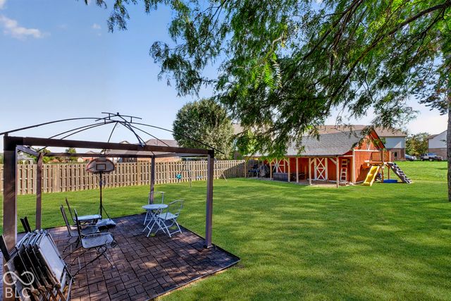 6205 W 300 S Road S, New Palestine, IN 46163