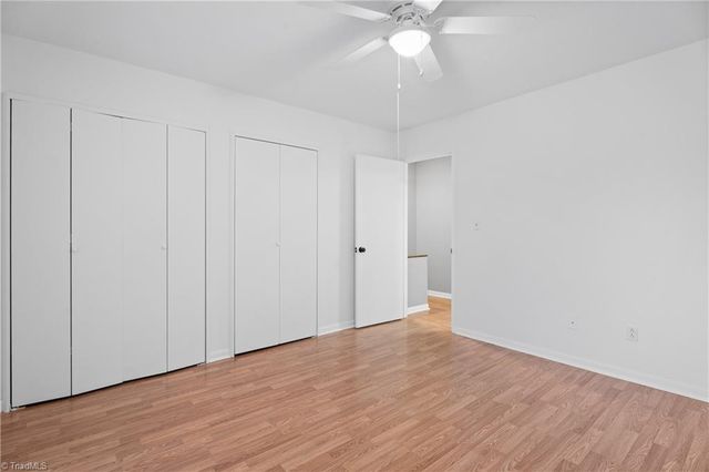 311 Salisbury Street 18, Kernersville, NC 27284