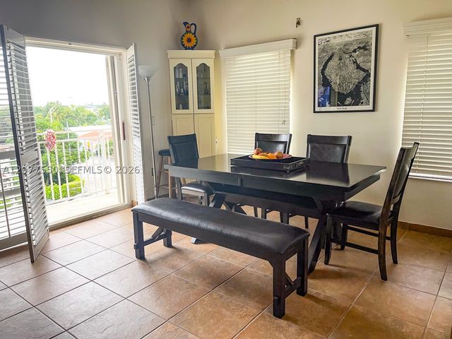 9008 Collins Ave 402, Surfside, FL 33154