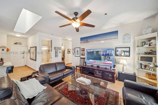 9008 Collins Ave 402, Surfside, FL 33154