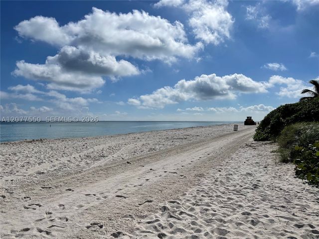 9008 Collins Ave 402, Surfside, FL 33154