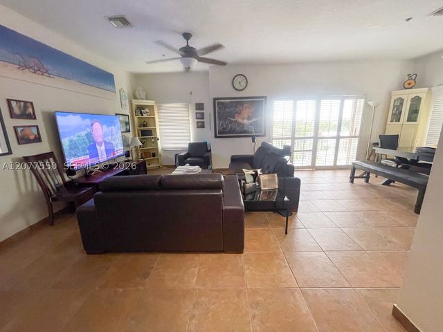 9008 Collins Ave 402, Surfside, FL 33154