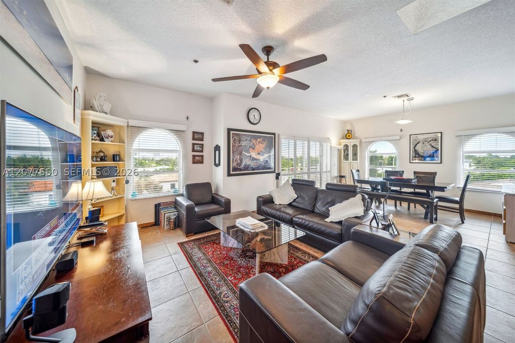 9008 Collins Ave 402, Surfside, FL 33154