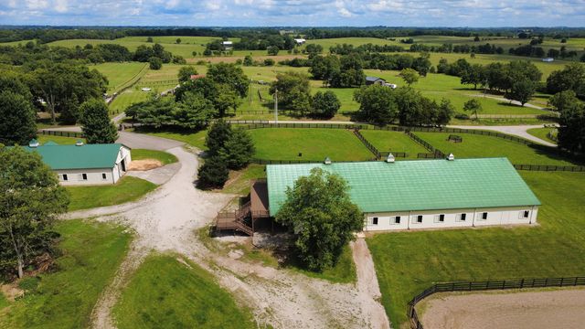1070 Kidds Mill Road, Versailles, KY 40383