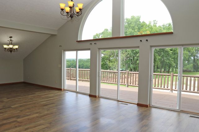 1070 Kidds Mill Road, Versailles, KY 40383