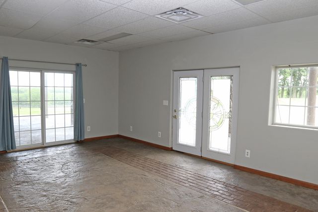 1070 Kidds Mill Road, Versailles, KY 40383