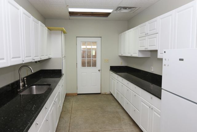 1070 Kidds Mill Road, Versailles, KY 40383