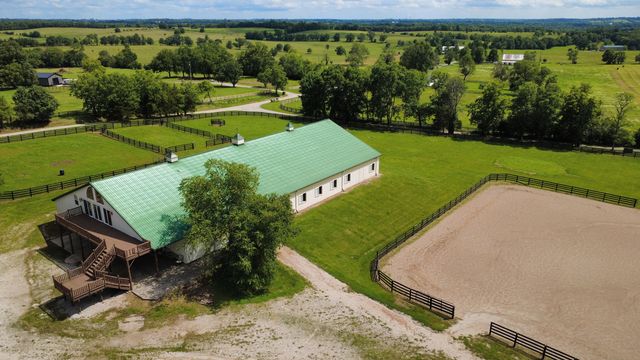 1070 Kidds Mill Road, Versailles, KY 40383