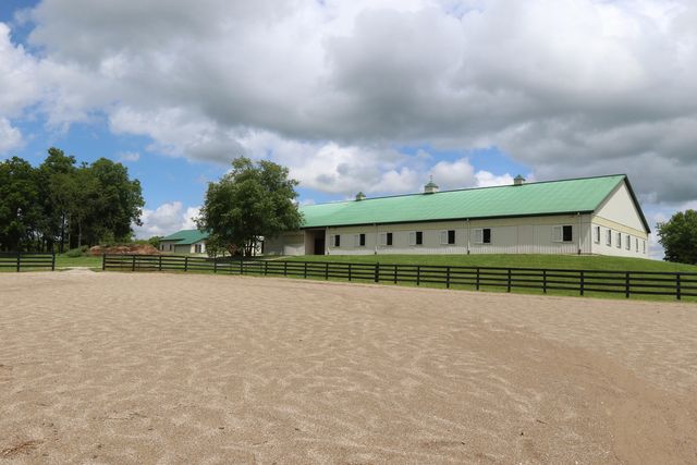 1070 Kidds Mill Road, Versailles, KY 40383