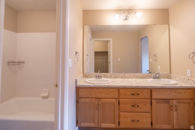 648 W HALE AVE, Moab, UT 84532