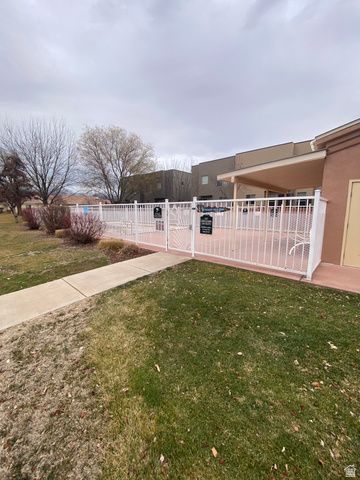 648 W HALE AVE, Moab, UT 84532