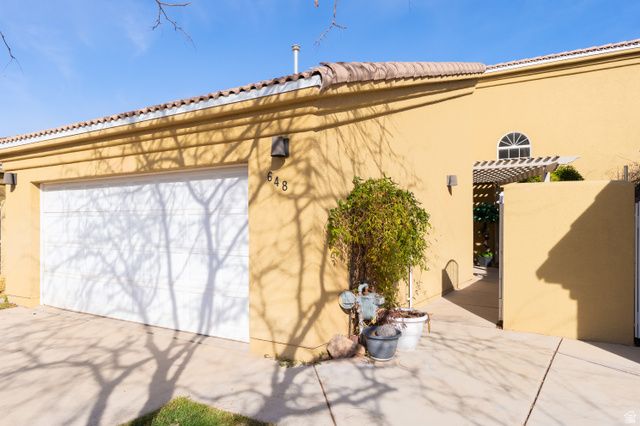 648 W HALE AVE, Moab, UT 84532