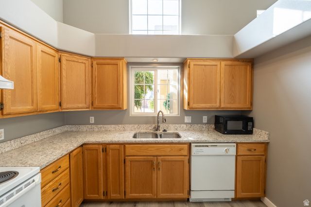 648 W HALE AVE, Moab, UT 84532