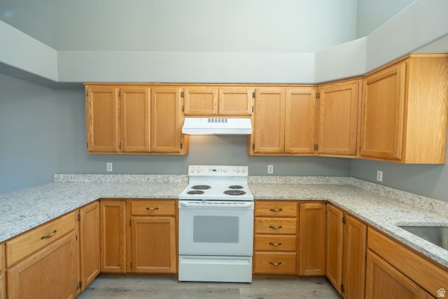 648 W HALE AVE, Moab, UT 84532