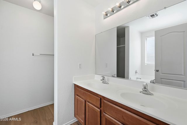 8510 W Luken Way, Tolleson, AZ 85353
