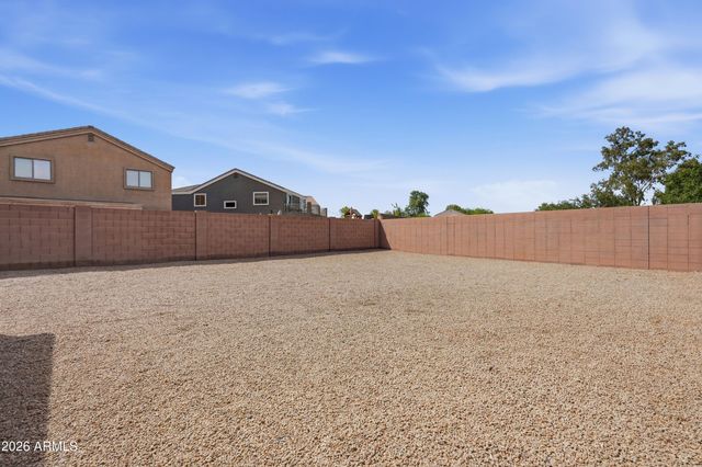 8510 W Luken Way, Tolleson, AZ 85353