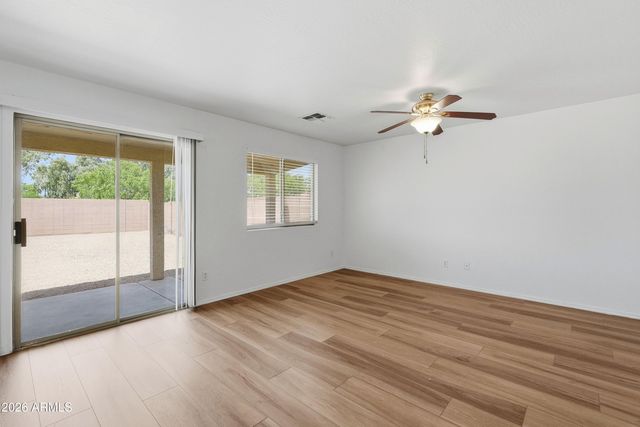8510 W Luken Way, Tolleson, AZ 85353