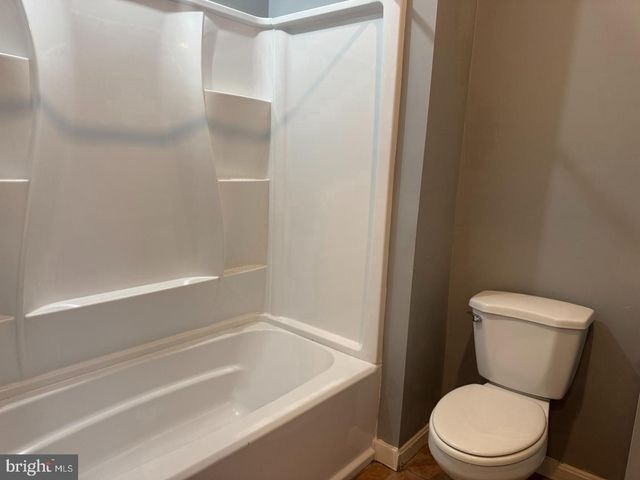613 N POTOMAC ST, Baltimore, MD 21205