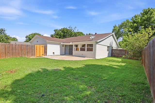 2604 Peppertree Place, Plano, TX 75074
