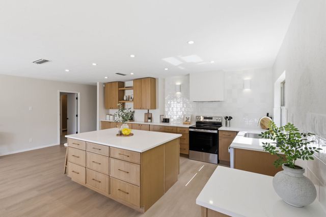 2604 Peppertree Place, Plano, TX 75074
