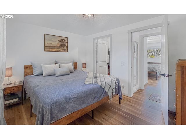 876 WELCOME Way, Eugene, OR 97402