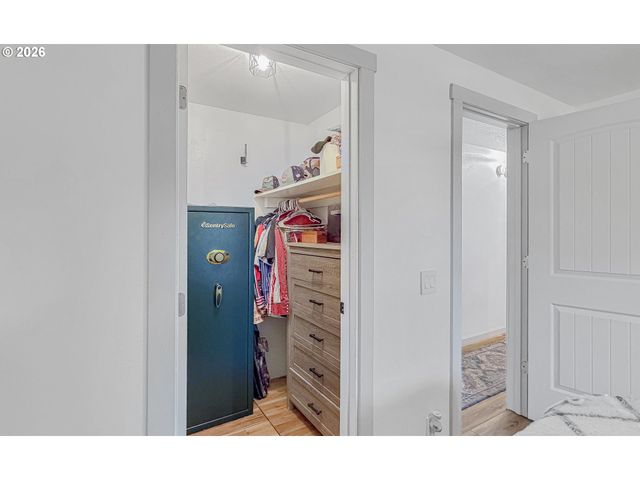 876 WELCOME Way, Eugene, OR 97402