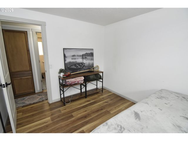 876 WELCOME Way, Eugene, OR 97402