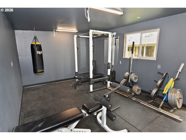 876 WELCOME Way, Eugene, OR 97402