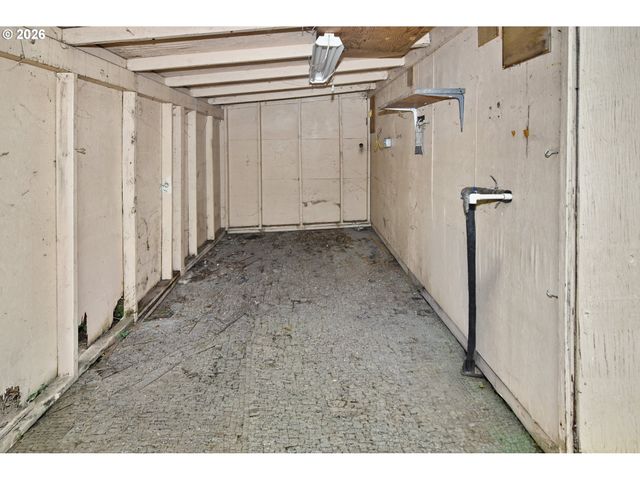876 WELCOME Way, Eugene, OR 97402