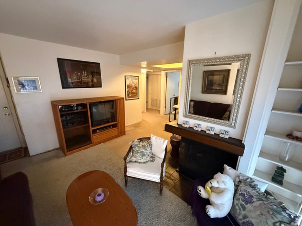 Image 18 of property listing at 6868 COUNTRYWOODS CIR #H3, Midvale, UT 84047