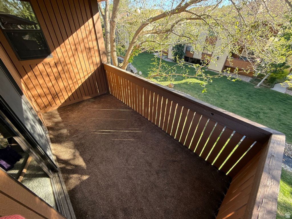 Image 20 of property listing at 6868 COUNTRYWOODS CIR #H3, Midvale, UT 84047