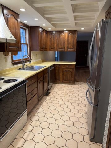 131 Wood Lomond Way, Huntington, WV 25705