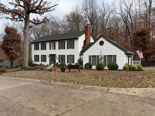 131 Wood Lomond Way, Huntington, WV 25705