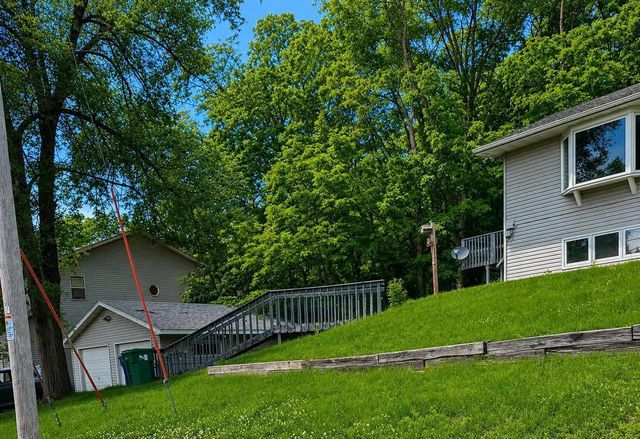 514 9th Avenue, Baraboo, WI 53913