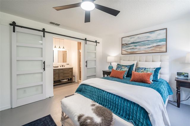 37340 DERBYSHIRE DRIVE, Zephyrhills, FL 33542