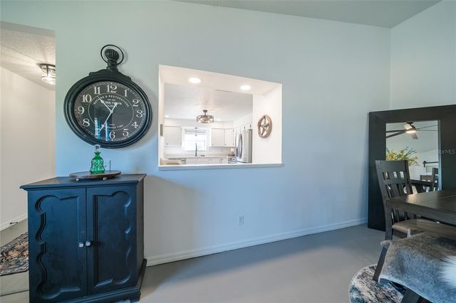 37340 DERBYSHIRE DRIVE, Zephyrhills, FL 33542