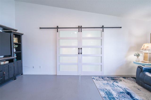 37340 DERBYSHIRE DRIVE, Zephyrhills, FL 33542