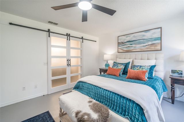 37340 DERBYSHIRE DRIVE, Zephyrhills, FL 33542