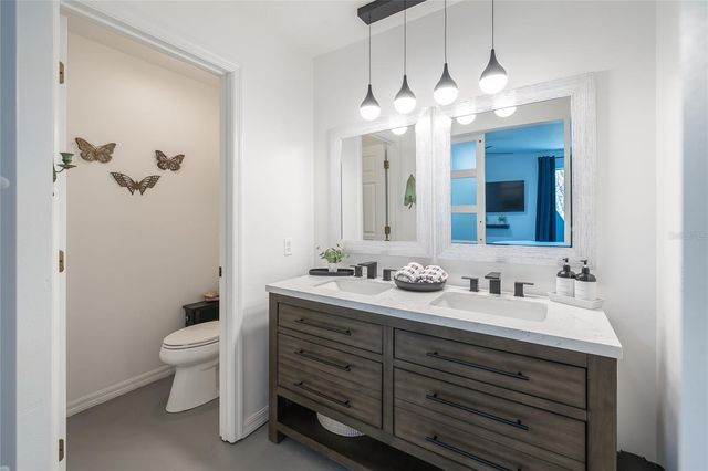 37340 DERBYSHIRE DRIVE, Zephyrhills, FL 33542